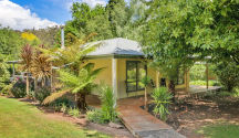 Laurel Berry Lodge