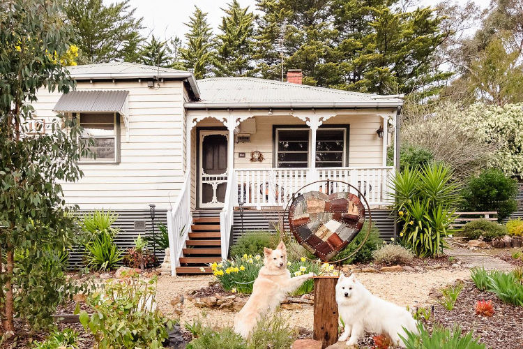 Spring Creek Cottage, Hepburn Springs