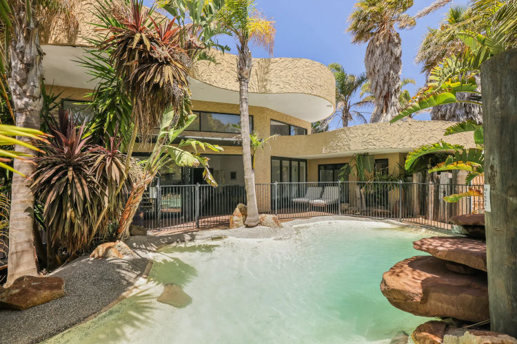 Island Paradise, Cape Woolamai