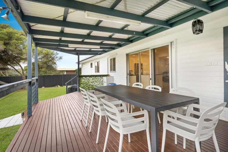 Blue Gum, Cowes