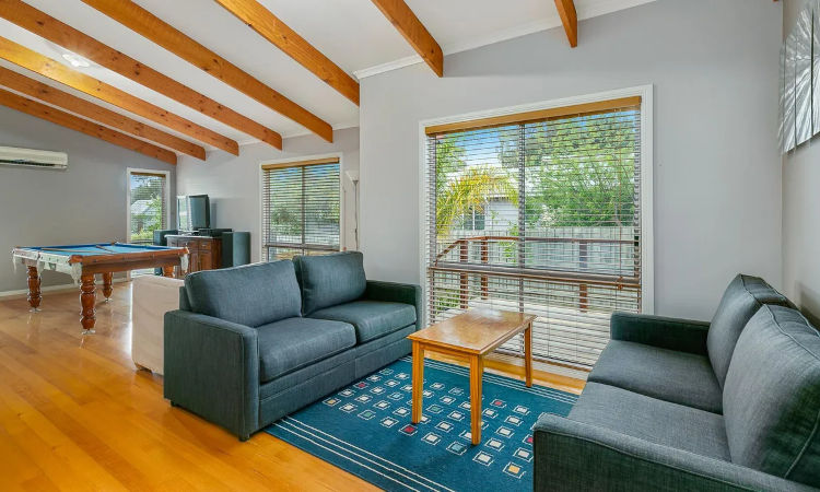 Red Rocks Villa, Cowes