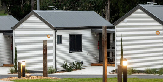 Lilydale Pine Hill Caravan Park